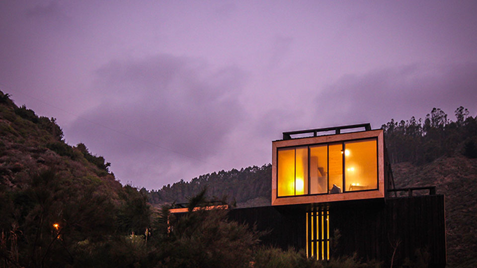 Portuguese home turned into brightly-hued hostel